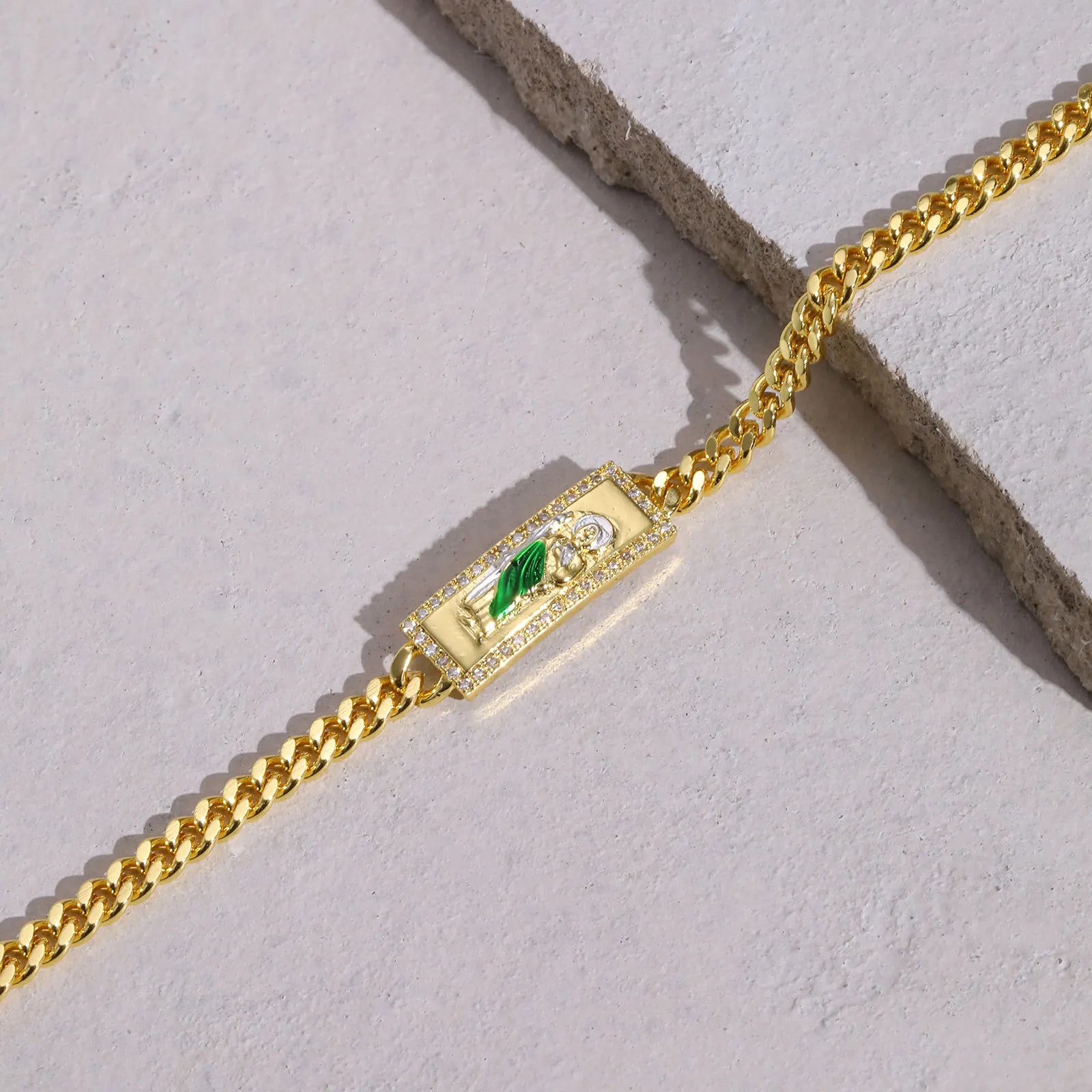 Pulsera San Judas Tadeo – Eslabones Ajustables Oro Laminado | Joyería Religiosa