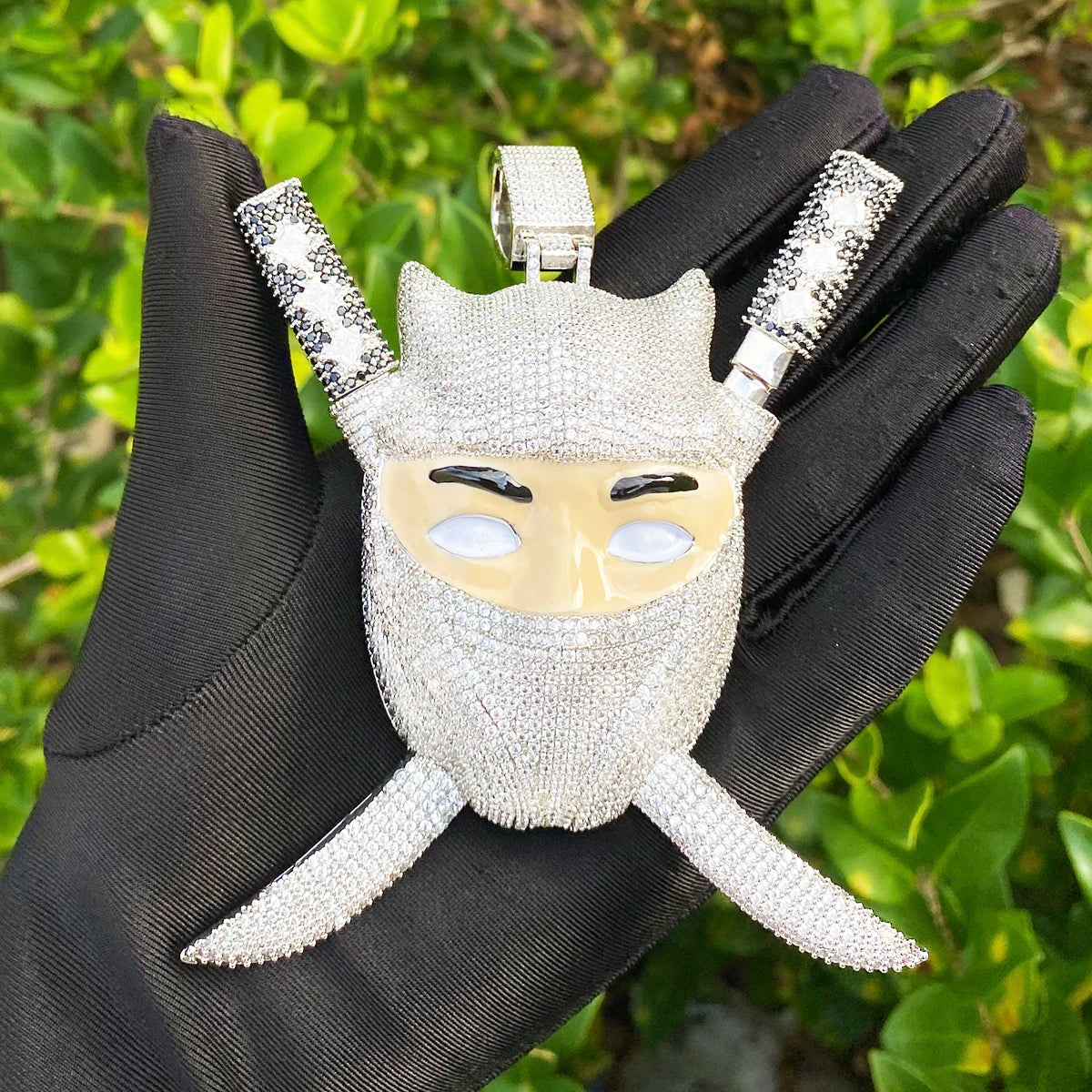 Colgante con letra de burbuja Ninja Edición Limitada Oro Blanco, colgante para collar para hombre, joyería de rapero de circonia cúbica 5A